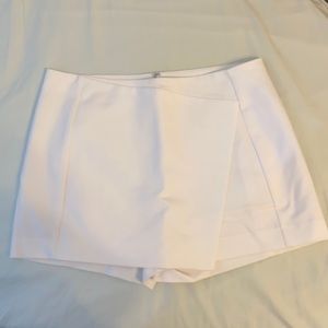 Express White Envelope Wrap Shorts